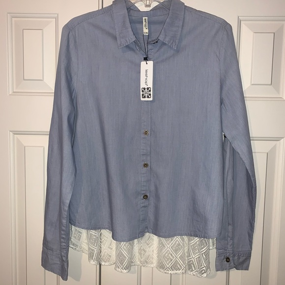 NWT Leshop Button Down long sleeve Shirt Size L.